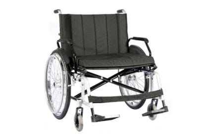 Cadeira de rodas modelo 01